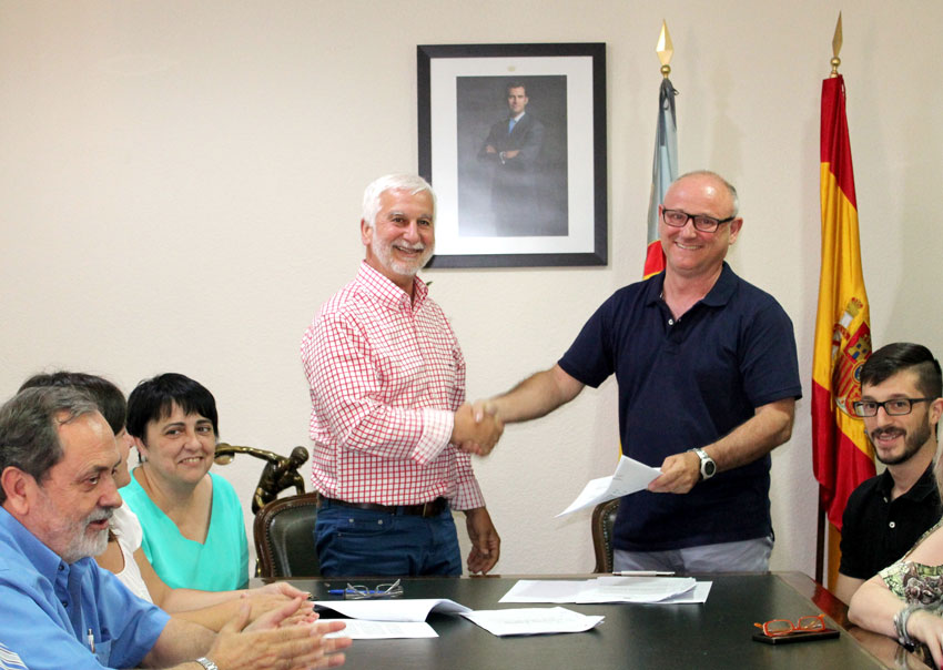 Altea y Callosa d’En Sarriá firman un convenio que pone fin a años de discrepancias por el suministro de agua potable a Santa Clara