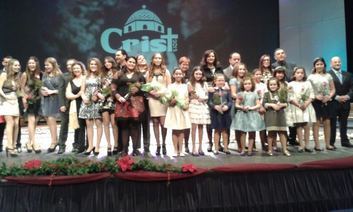 Àngela Rostoll Ciudad y Nuria López Ortuño nuevas reinas, mayor e infantil, de las Fiestas Mayores Patronales del Cristo 2015