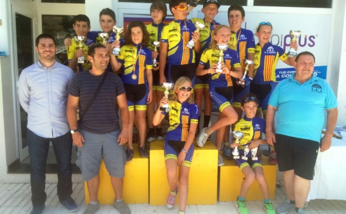Altea celebra la XIV edició del trofeu ‘’González Llorens Hermanos’’ de ciclisme