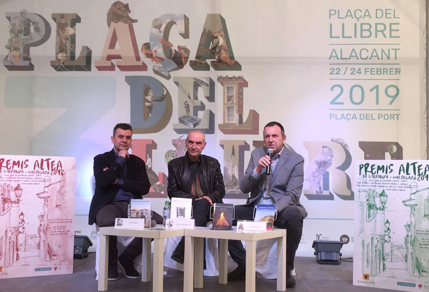 Els Premis Altea convidats a la Plaça del Llibre d’Alacant