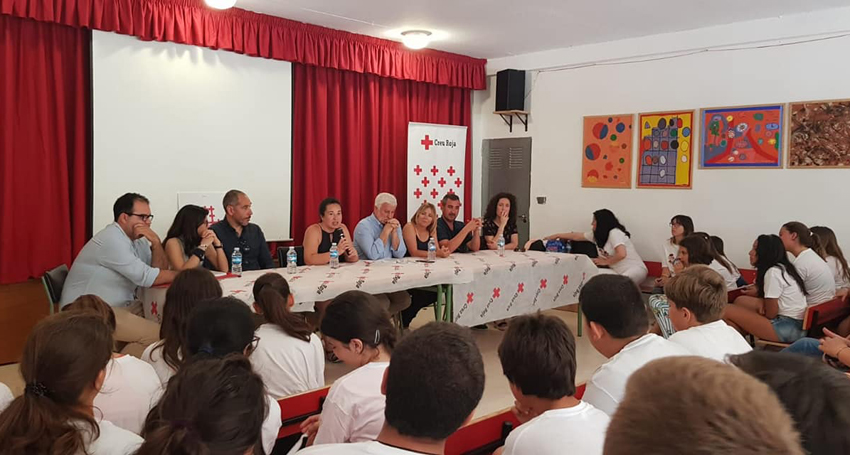 El nuevo equipo de gobierno se interesa por el proyecto de Cruz Roja y el CEIP Garganes “Ciudad 11”
