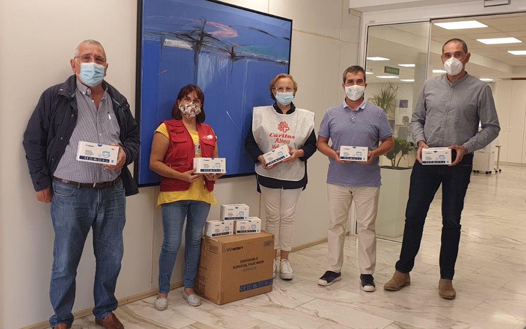 Altea rep 6.000 màscaretes que seran repartides entre les famílies més vulnerables