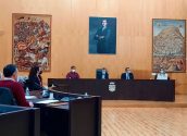 L'edil d'Educació, Vicenta Pérez, ha acudit a la constitució del Consell Territorial de Formació Professional de la Marina Baixa a la Sala d'Actes de Benidorm