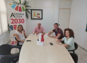 L'Ajuntament i l'Associació Empresarial d'Agències de Viatges de Benidorm (AVIBE) signen un conveni de col·laboració per a la promoció turística d'Altea