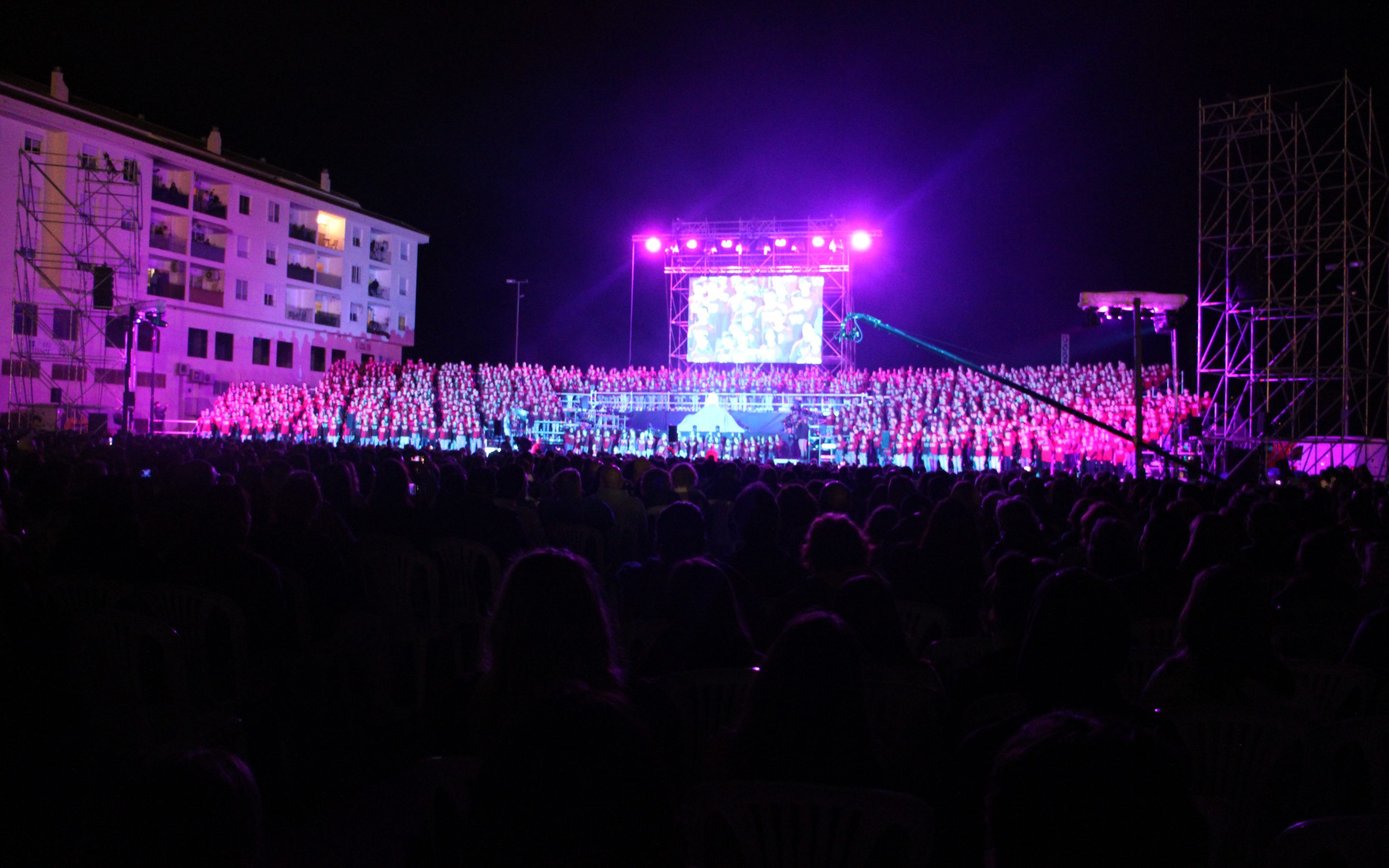 Altea congrega a 6.000 espectadors en la nova edició del festival d’alumnes de secundària ‘Com Sona l’ESO’