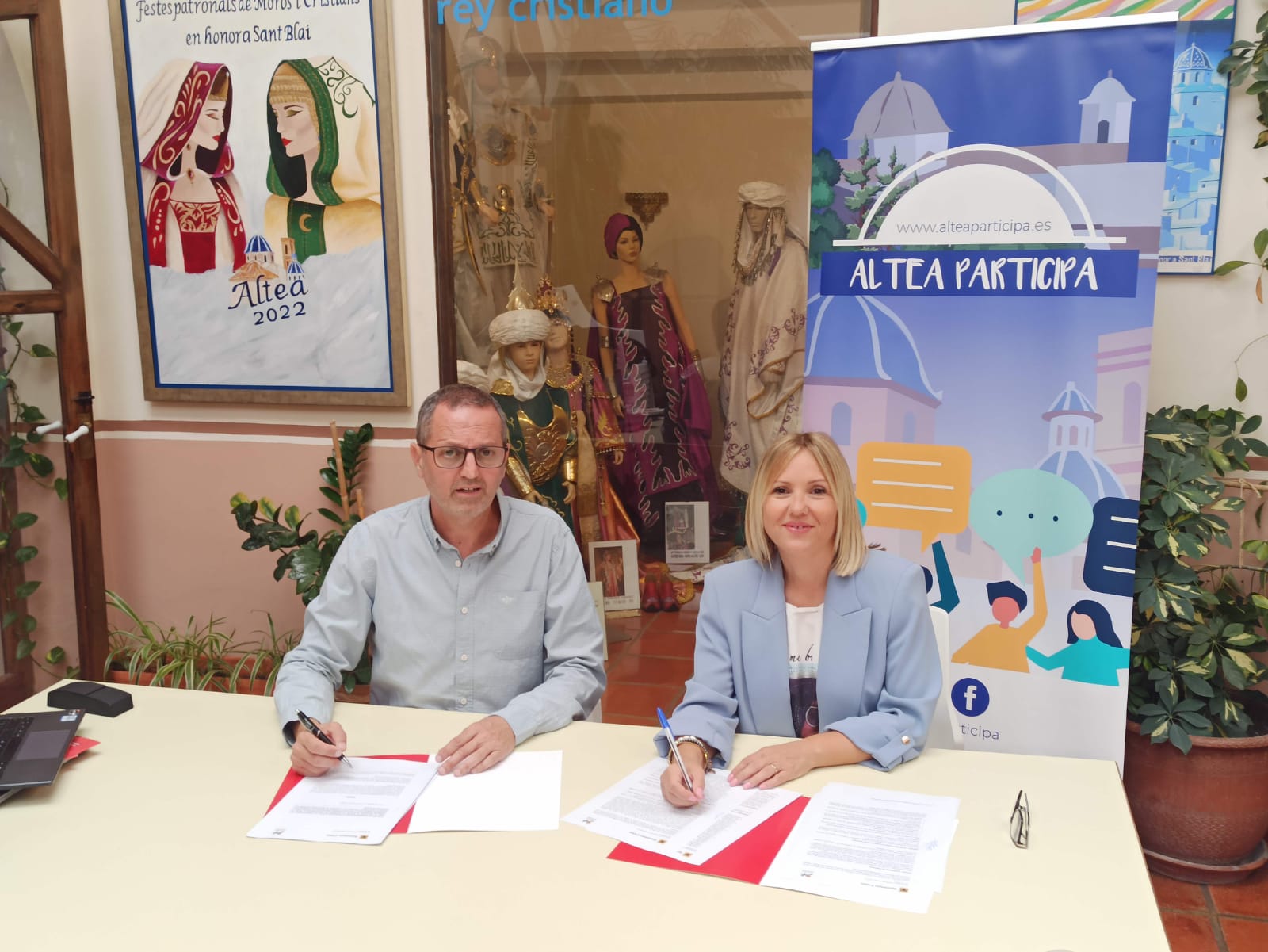 Participación Ciudadana y la Fundació Horta Sud firman un convenio de colaboración para la promoción del asociacionismo