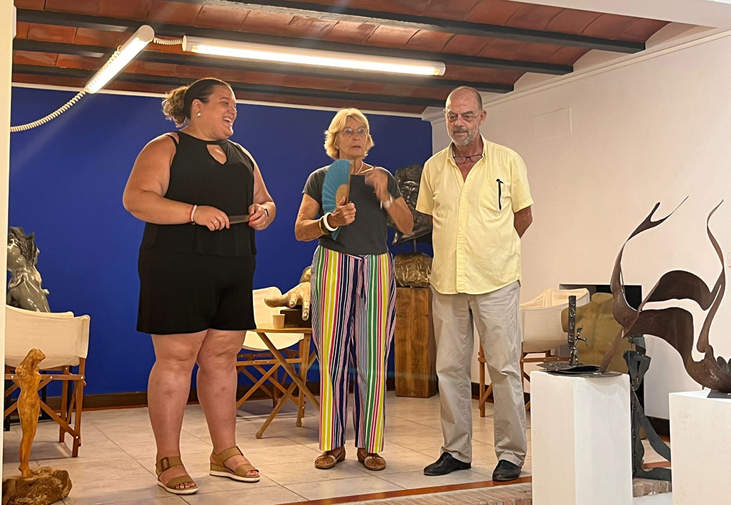 Cultura abre la exposición “Detrás de las Gárgolas”, que muestra qué más hacen los artistas autores de las gárgolas. La muestra permanecerá abierta al público en la Casa Toni Fuster-Fundación E. Schlotter hasta el próximo mes de septiembre.