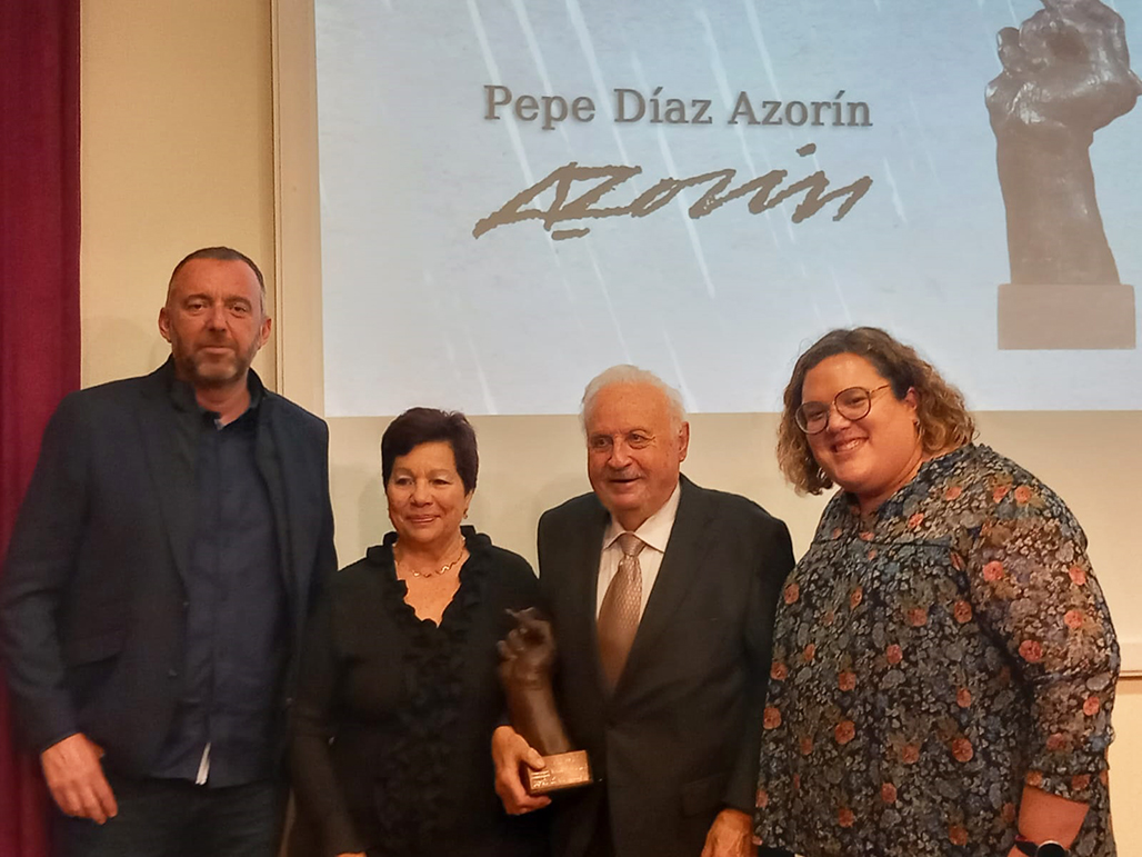 L’escultor Pepe Azorín, alteà d’adopció, reconegut amb el premi Maisonnave de la Universitat d’Alacant