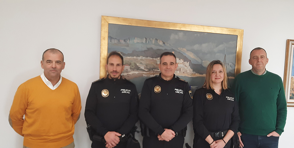 Ajuntament i Guàrdia Civil reconeixen l’actuació de dos agents de la Policia Local d’Altea
