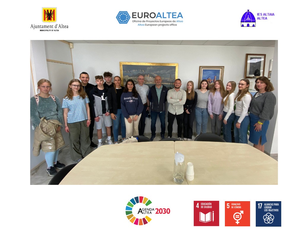 Una nova delegació d’alumnes i professors de Letònia participen a Altea en un projecte d’educació europeu