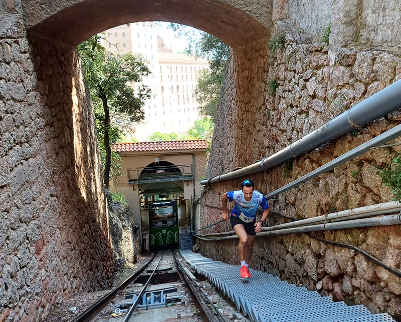 Ángel López Amor se proclama Subcampeón del Circuito Nacional de Carrera Vertical  2024 y Primero en su Categoría Sub30