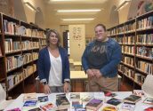 La Biblioteca Municipal amplia el seu fons bibliogràfic en valencià