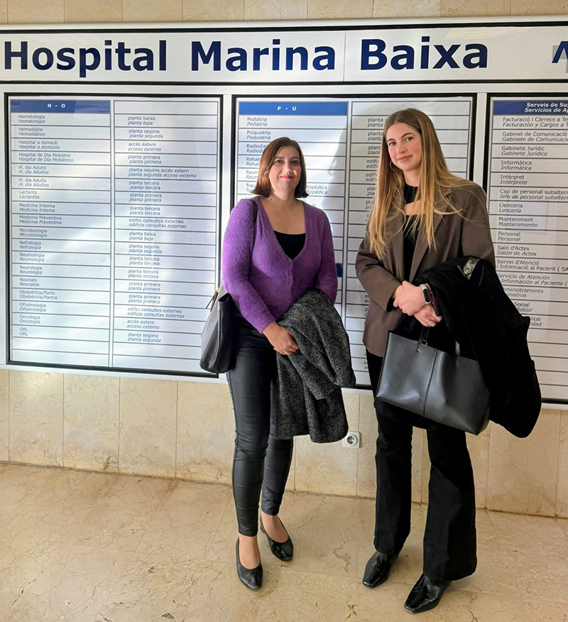 La regidora de Sanitat, Anna Lanuza, i la veterinària municipal, Ana Cabrera, han assistit a la reunió del Consell de Salut de la Marina Baixa, en el qual ha sigut presentada la nova Gerent del Departament, Beatriz Massa; s’ha informat de la situació actual del departament i de la campanya de vacunació; entre altres assumptes.